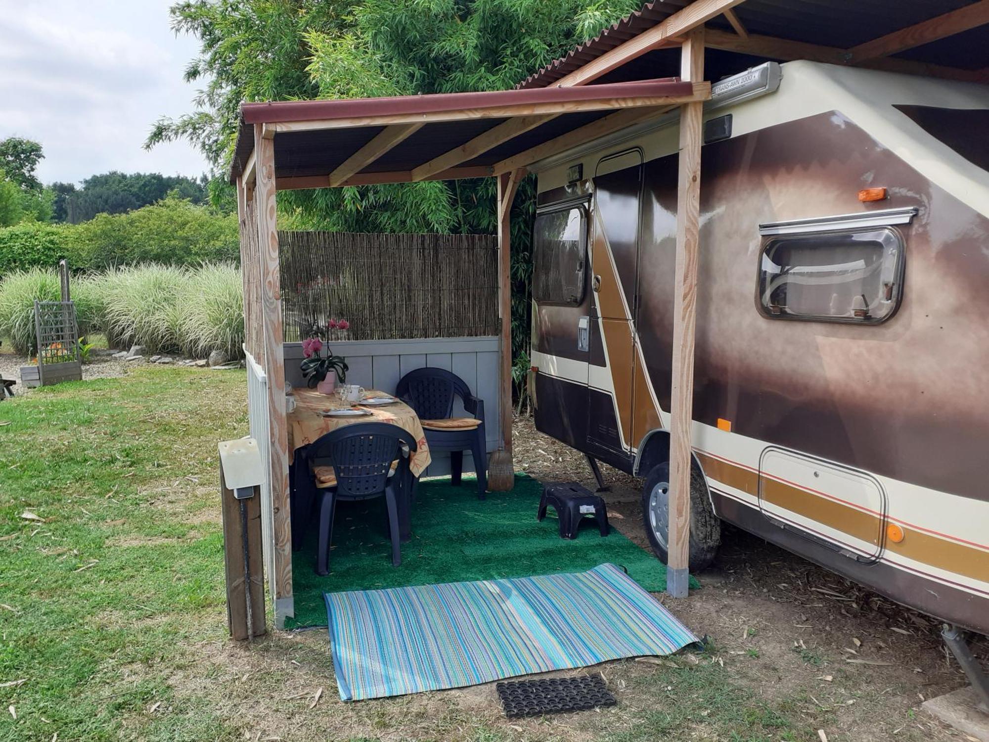 Maison D'Hotes Afrika Du Queyroux Ginestet Rom bilde